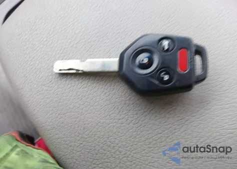 2011 Subaru Legacy 2.5I Premium из США, поврежденный, VIN 4S3BMBB65B3235960